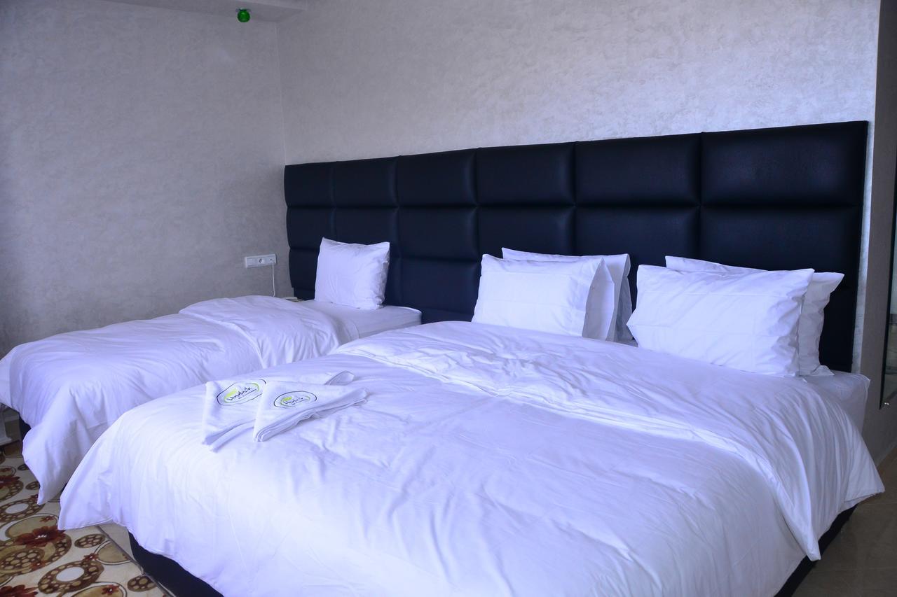 Hotel Hadaik Ain Asserdoune Beni Mellal Dış mekan fotoğraf
